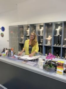 Juwelier Bergheim – Schatztruhe Uhren Schmuck mit Reparatur und Schmuck Service 2 Juwelier Bergheim