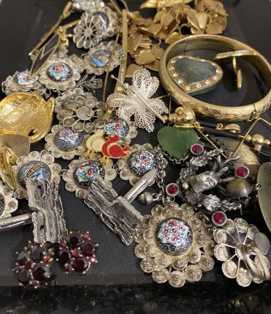Modeschmuck verkaufen, sind Ketten, Ringe, Uhren 3 Modeschmuck Ankauf